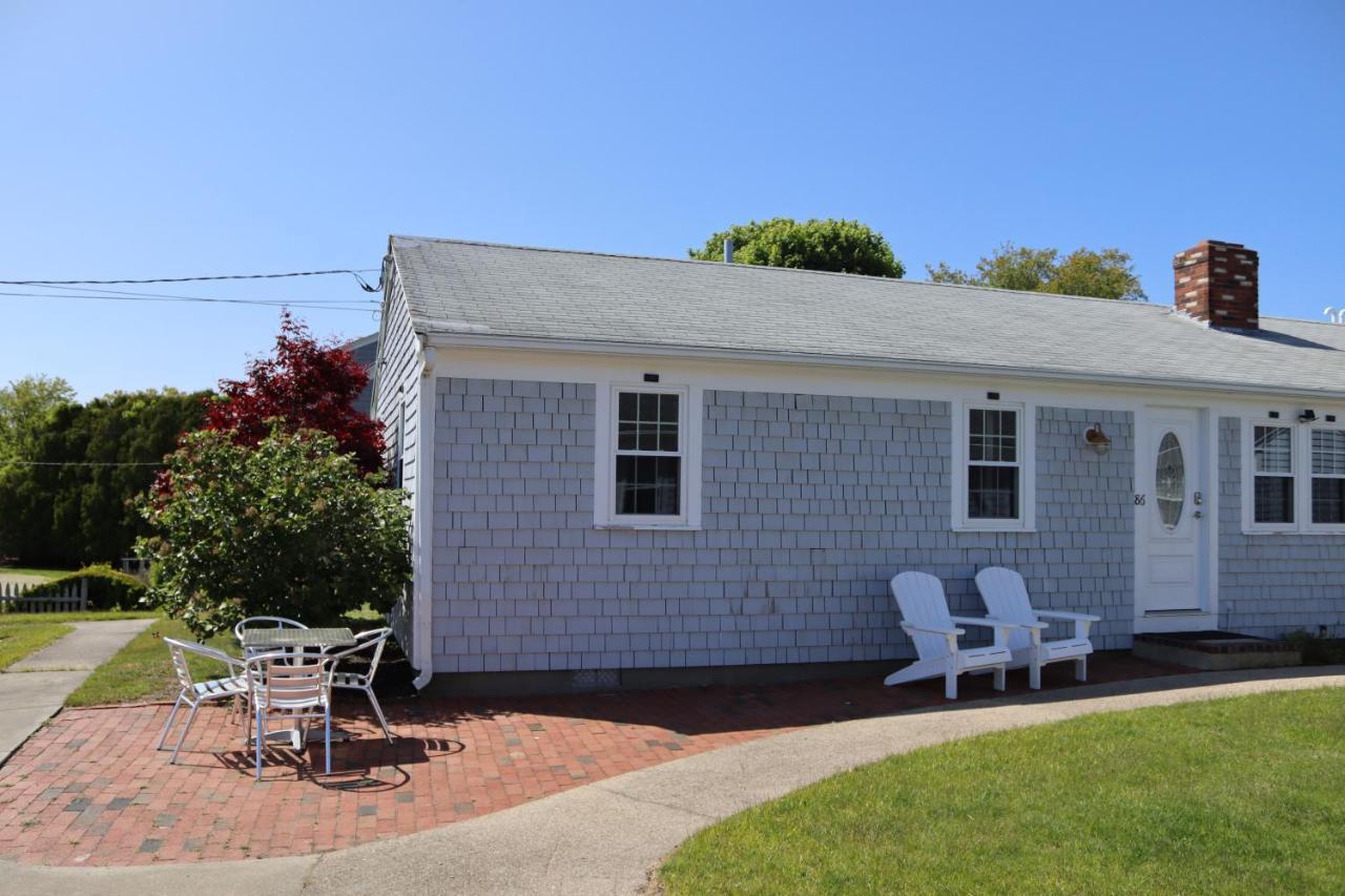 Seaside Serenity, Just A Block /0.1 Mile Away From The Beach Yarmouth Port Dış mekan fotoğraf