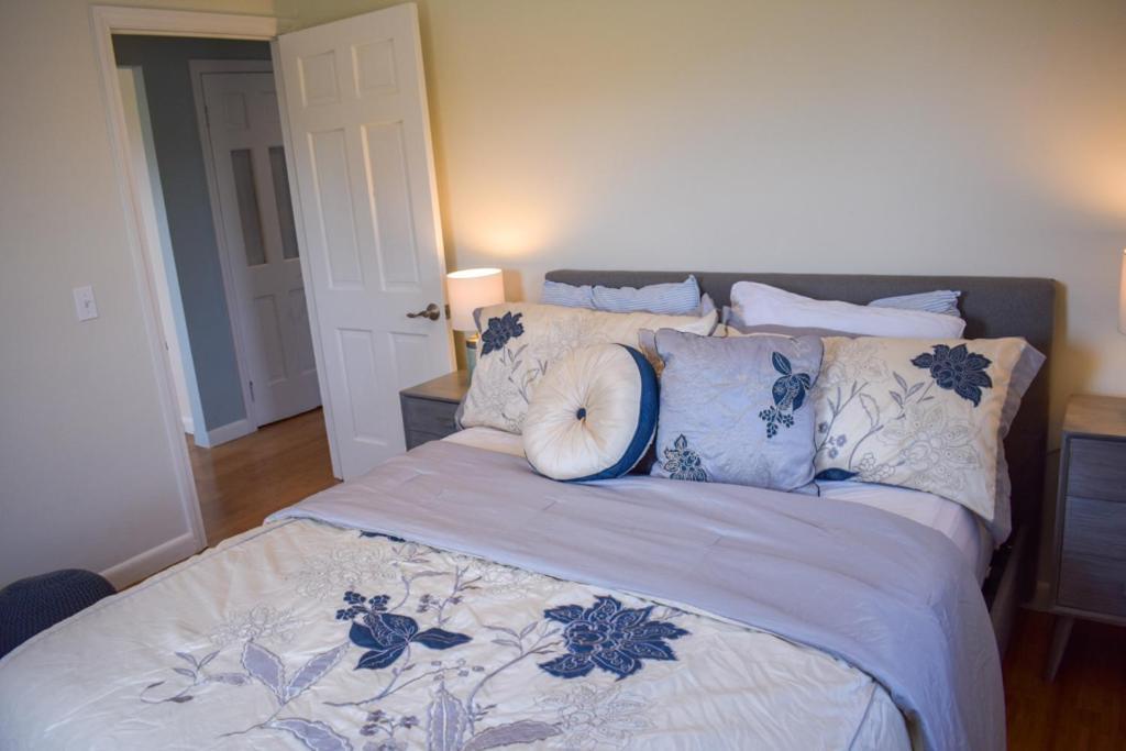 Seaside Serenity, Just A Block /0.1 Mile Away From The Beach Yarmouth Port Dış mekan fotoğraf